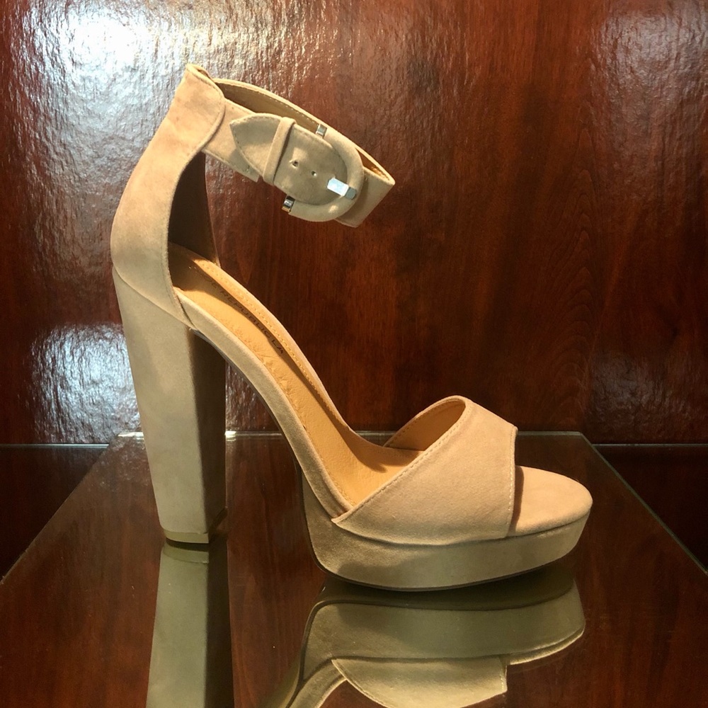 Shoes - Picture 3 of 3